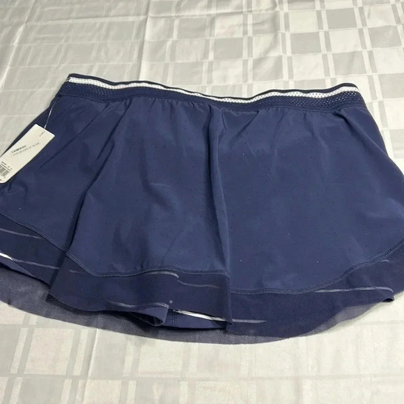 NEW BALANCE BLUE  WITH WHITE STRIPES NWT XL TOURNAMENT SKORT - Picture 6 of 16